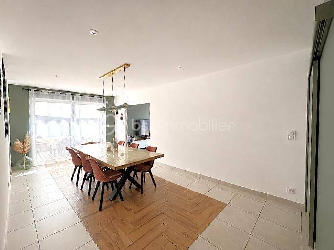 Maison 7 pièces 115 m² · à Chemillé-en-Anjou · 115 m² · 299 000 €