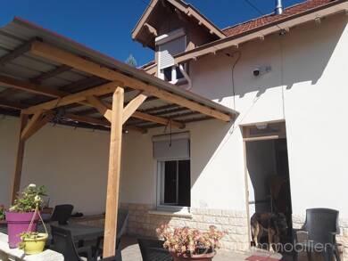 Maison à vendre 172 000 € 6 pièces 5 chambres 145 m² 463 m² de terrain Bensa-Sartrous Lavelanet 09300