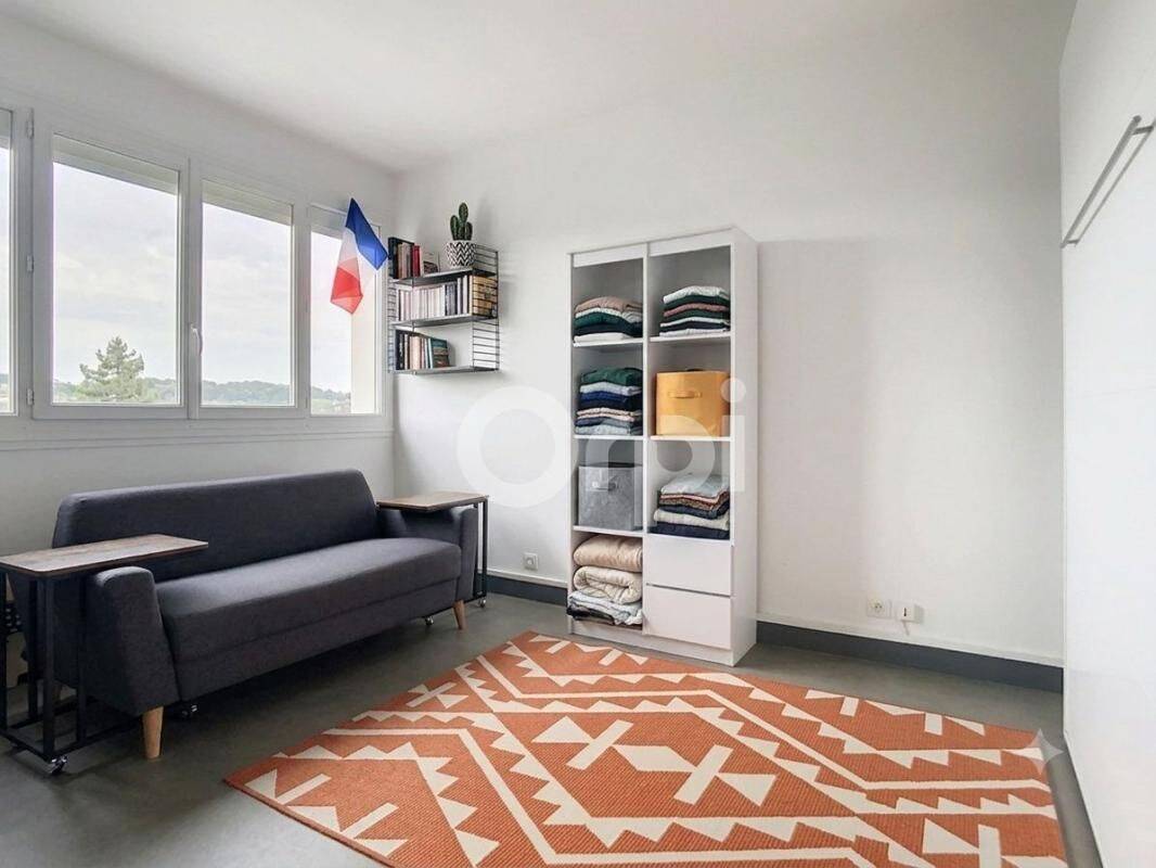 Appartement 1 pièce 23 m² · à Brive-la-Gaillarde · 22,5 m² · 410 €