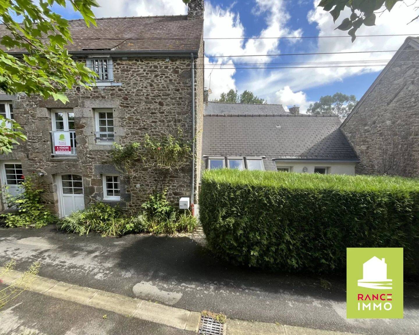Maison 5 pièces 95 m² · à La Vicomté-sur-Rance · 95 m² · 249 500 €