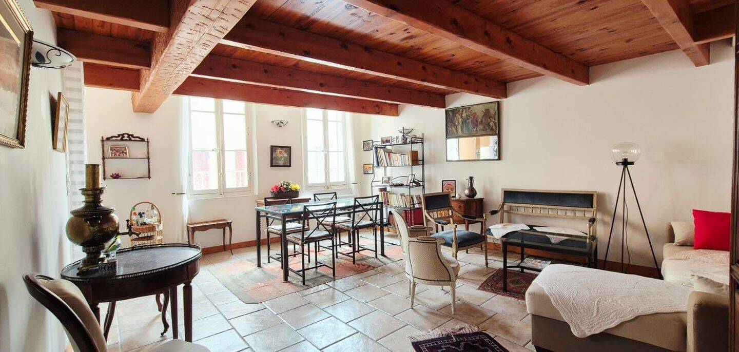 Appartement 3 pièces 59 m² · à Ceyreste · 58,7 m² · 1 010 €