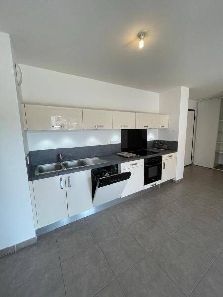 Appartement 3 pièces 62 m² · à Oullins-Pierre-Bénite · 62 m² · 930 €/mois