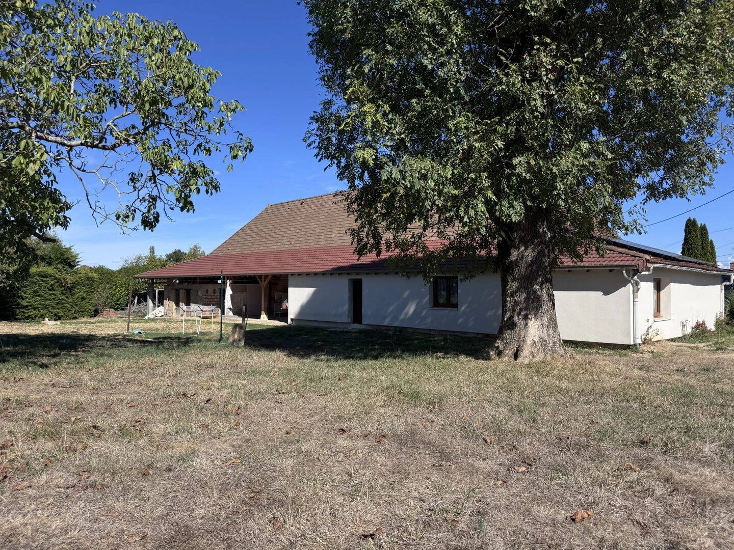 Maison 5 pièces 104 m² · à Louhans · 103,9 m² · 145 000 €