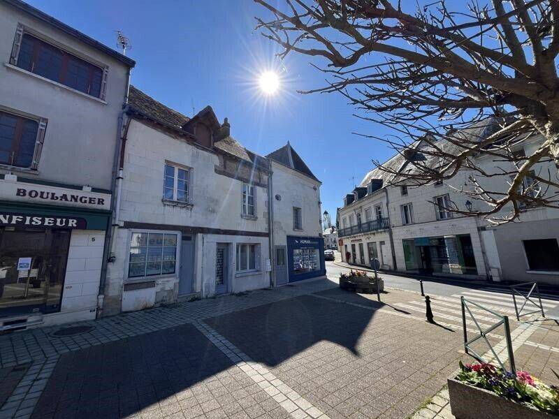 Maison 3 pièces 82 m² · à Ligueil · 82 m² · 49 000 €