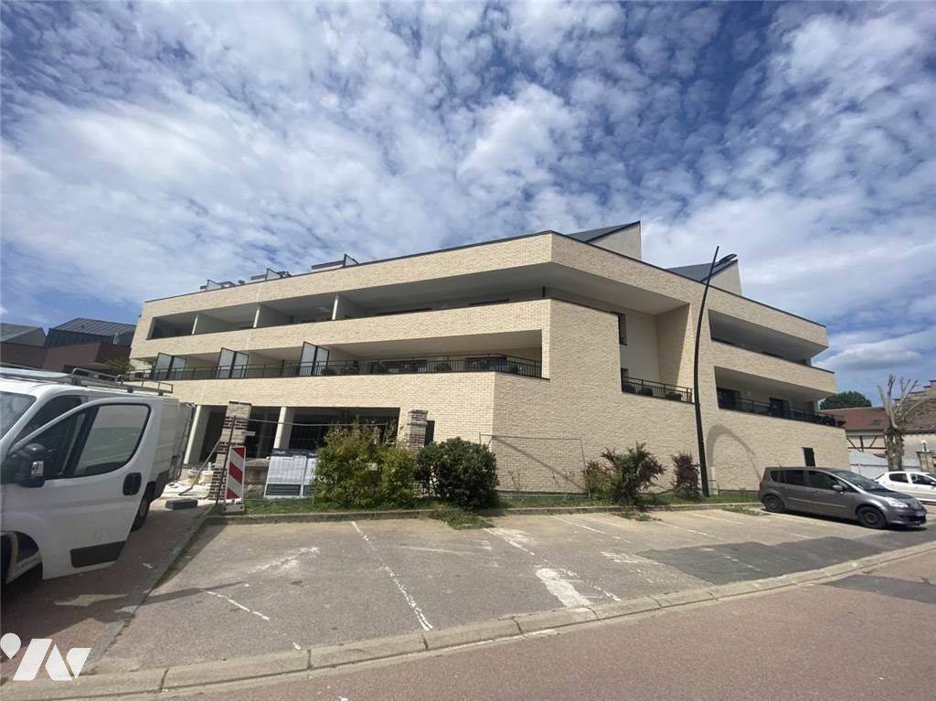 Appartement 4 pièces 99 m² · à Pacy-sur-Eure · 99 m² · 1 275 €