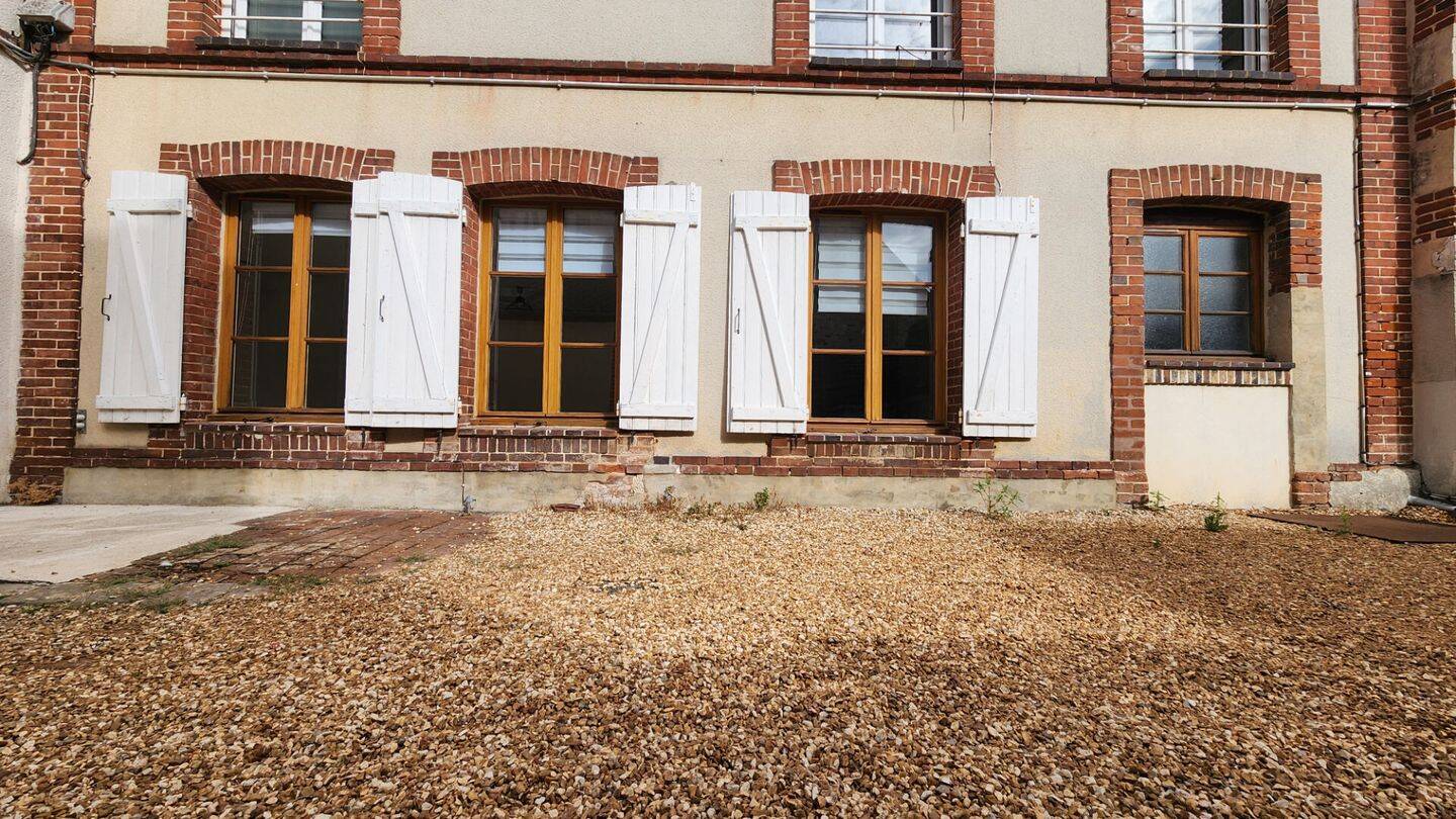 Appartement 2 pièces 44 m² · à Châteauneuf-en-Thymerais · 44,3 m² · 495 €/mois