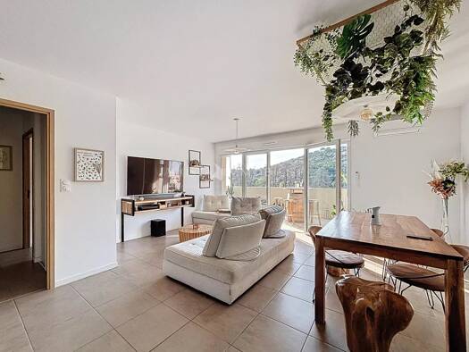 Appartement à vendre 435 000 € 4 pièces 3 chambres 80 m² RDC Pietrosella 20166