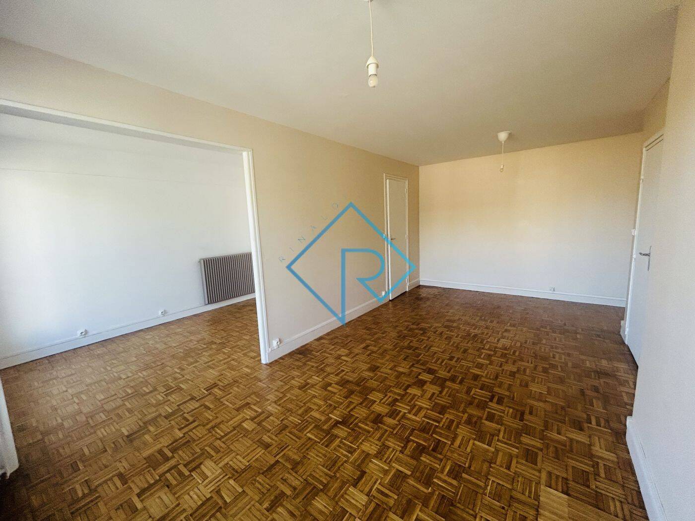 Appartement 42 m² · à Paris 20ème Arrondissement · 42 m² · 1 415 €/mois