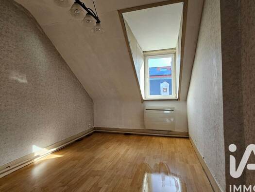 Appartement à vendre 78 000 € 3 pièces 2 chambres 54 m² Étage 3/3 Nordfeld Est Mulhouse 68100