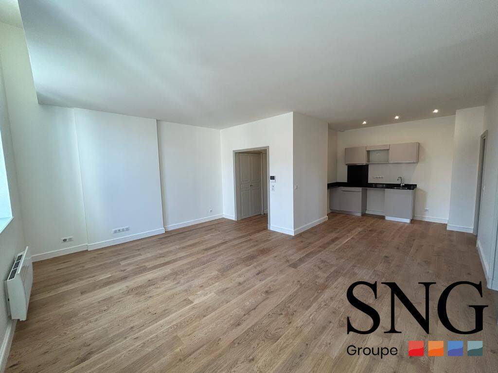 Appartement 3 pièces 75 m² · à Auxerre · 75,4 m² · 840 €