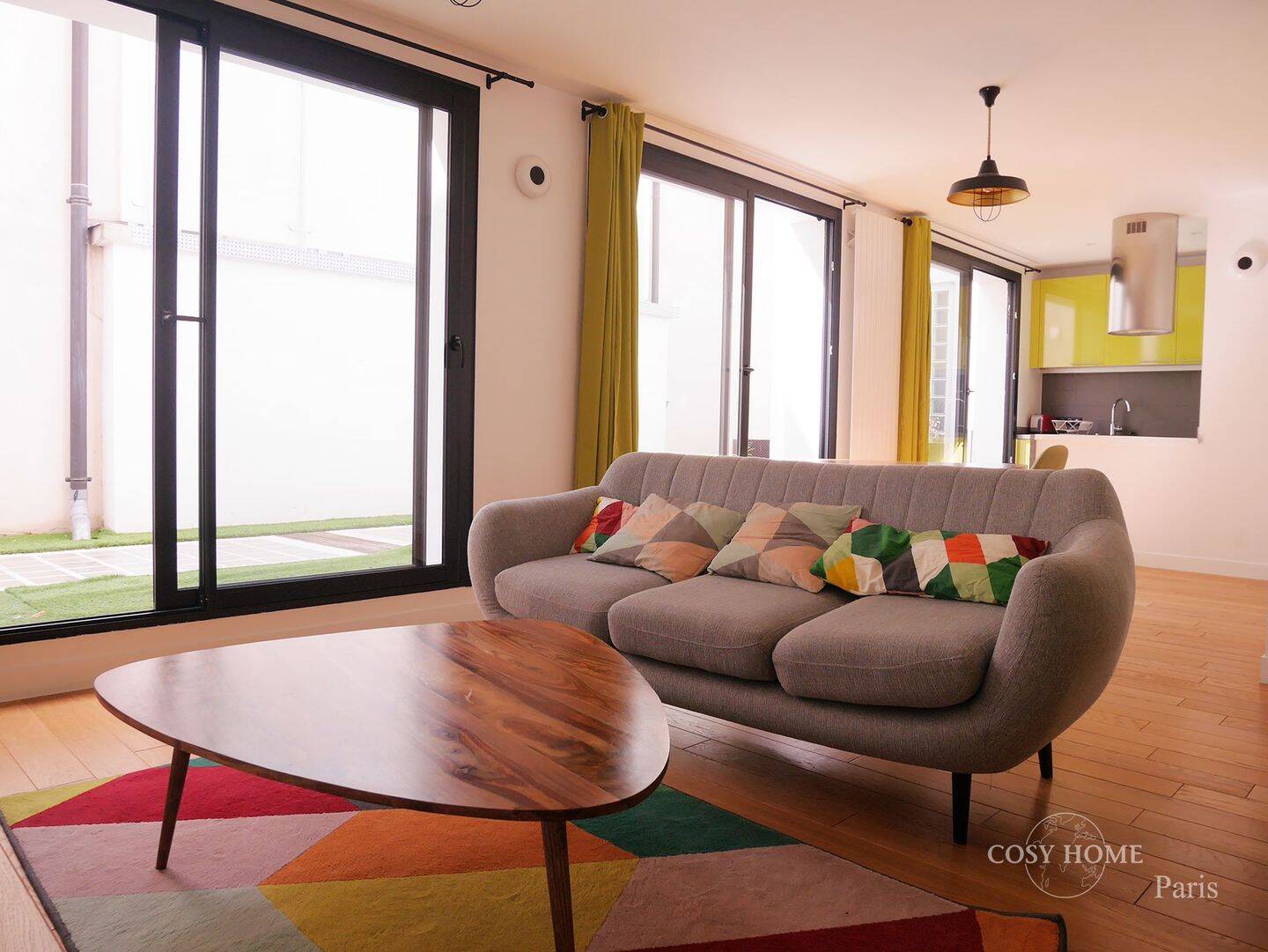 Appartement 3 pièces 65 m² · à Paris 15ème Arrondissement · 65 m² · 2 890 €