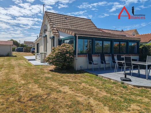 Maison de plain-pied à vendre 189 800 € 4 pièces 2 chambres 71 m² 720 m² de terrain Criel-Plage Criel-sur-Mer 76910