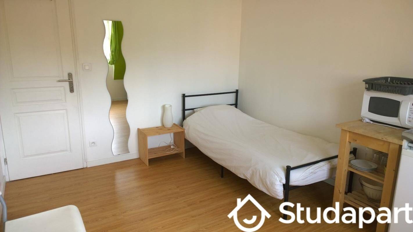Appartement 1 pièce 14 m² · à Loos · 14 m² · 410 €