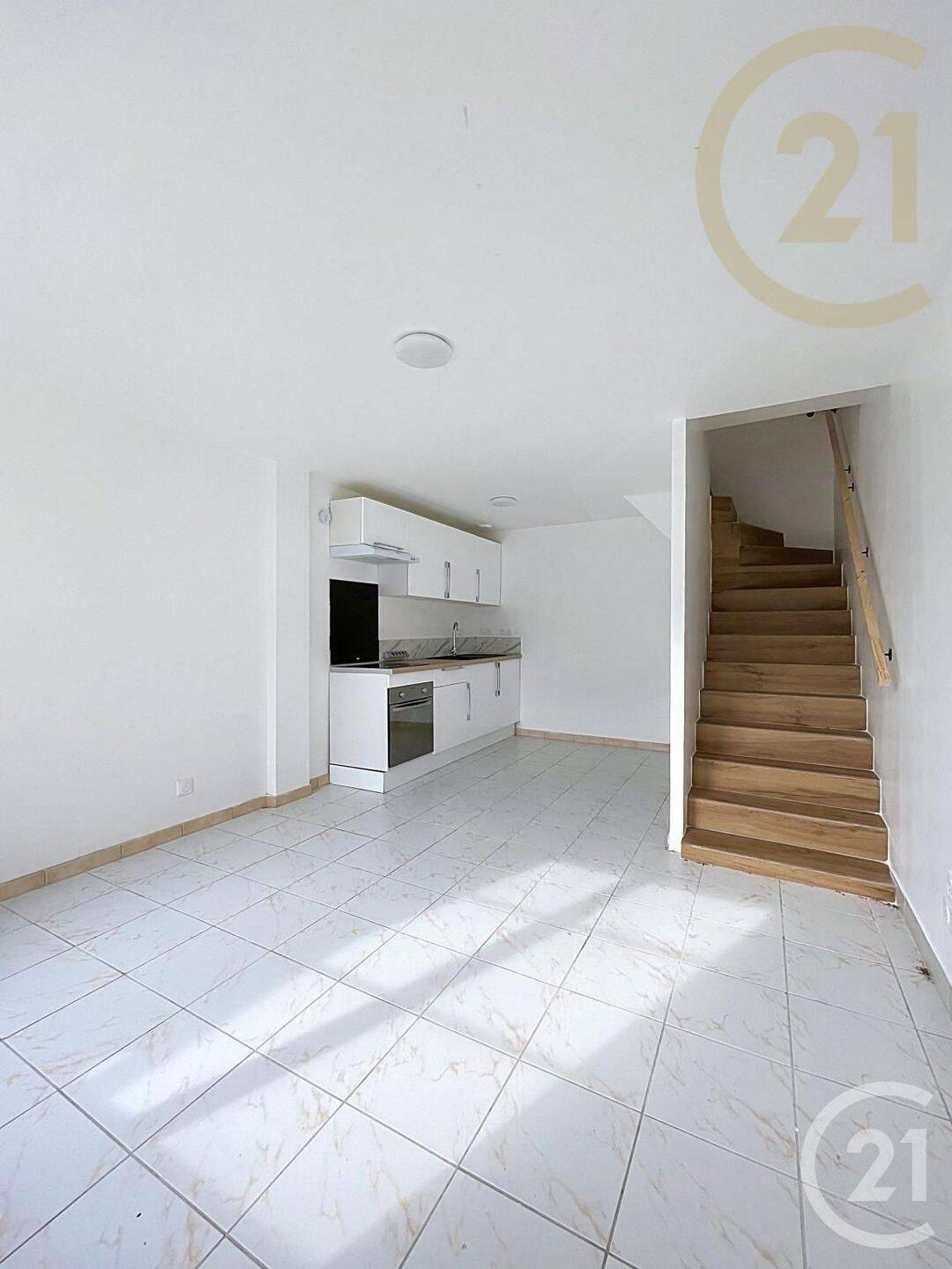 Appartement 3 pièces 50 m² · à Compiègne · 50 m² · 730 €
