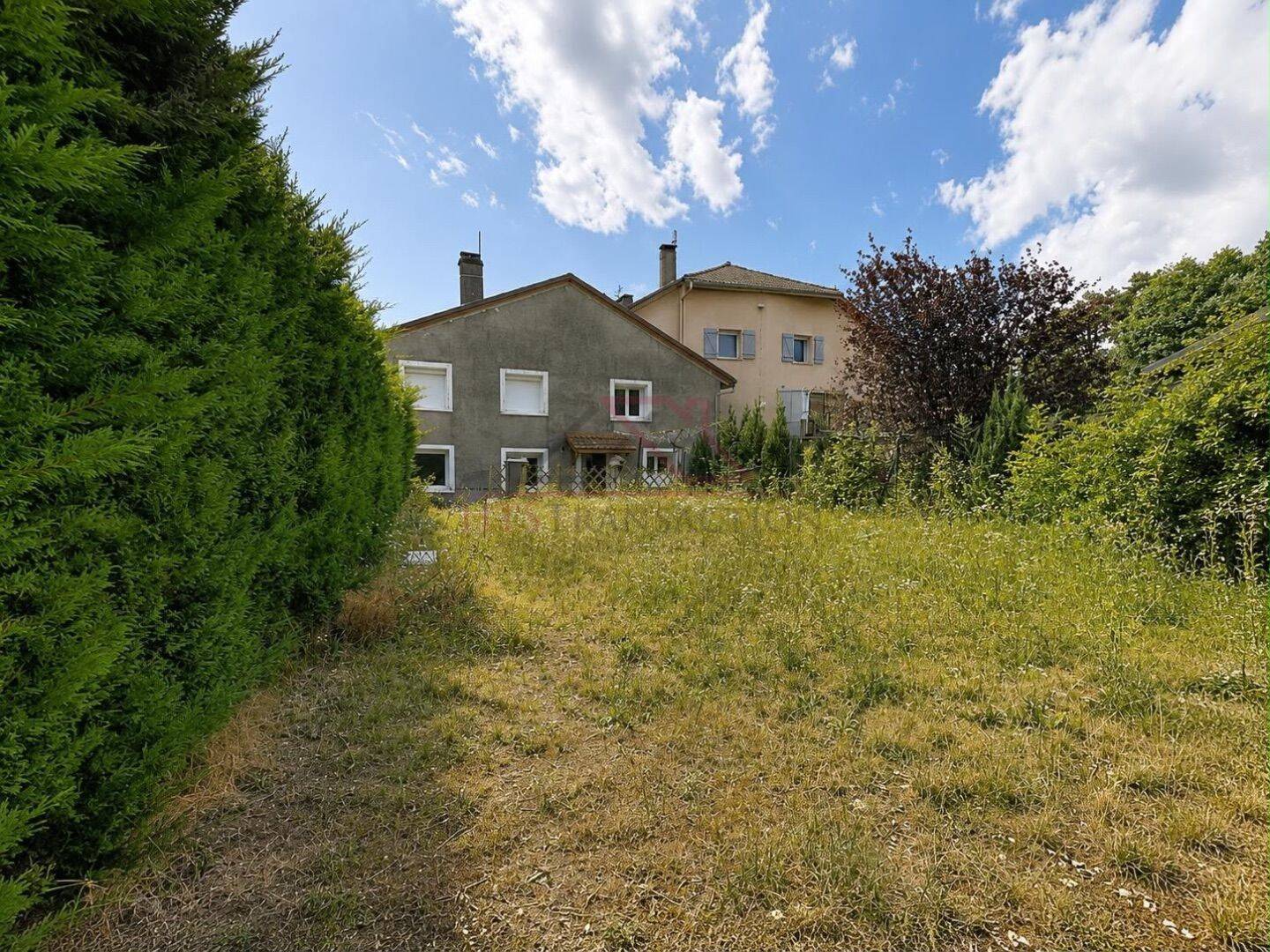 Maison 4 pièces 75 m² · à Gex · 75 m² · 370 000 €