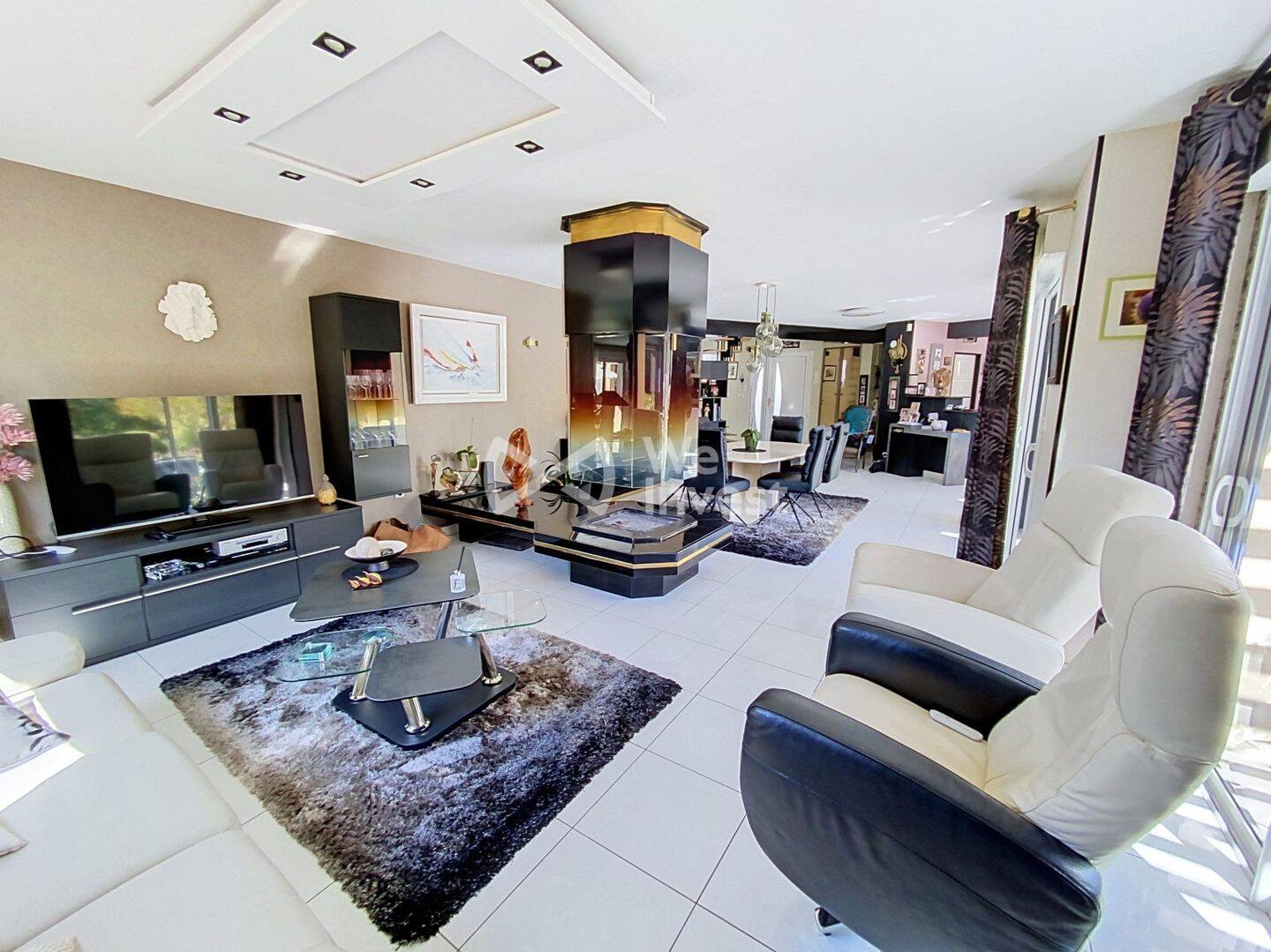 Maison 9 pièces 230 m² · à Moncé-en-Belin · 230 m² · 437 000 €