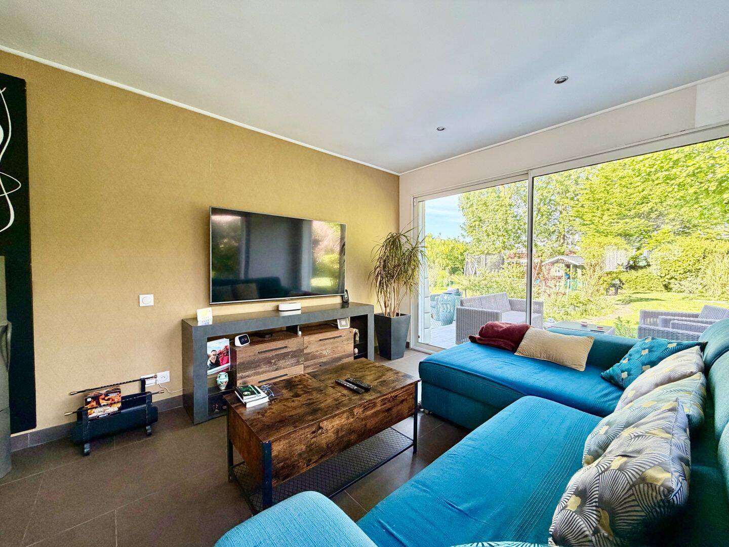 Maison 4 pièces 110 m² · à Neuville-en-Ferrain · 110 m² · 319 000 €