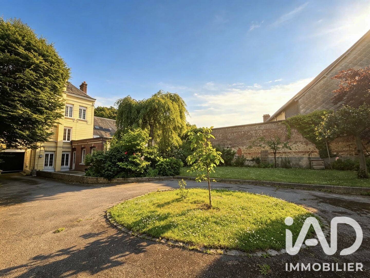 Maison 7 pièces 207 m² · à Bolbec · 207 m² · 211 000 €