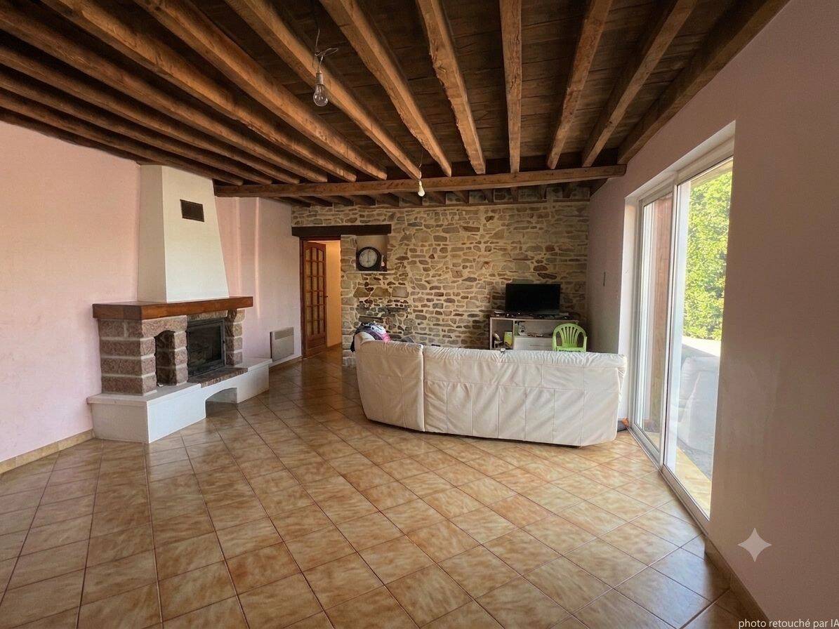 Maison 4 pièces 104 m² · à La Guerche-de-Bretagne · 104,4 m² · 159 500 €