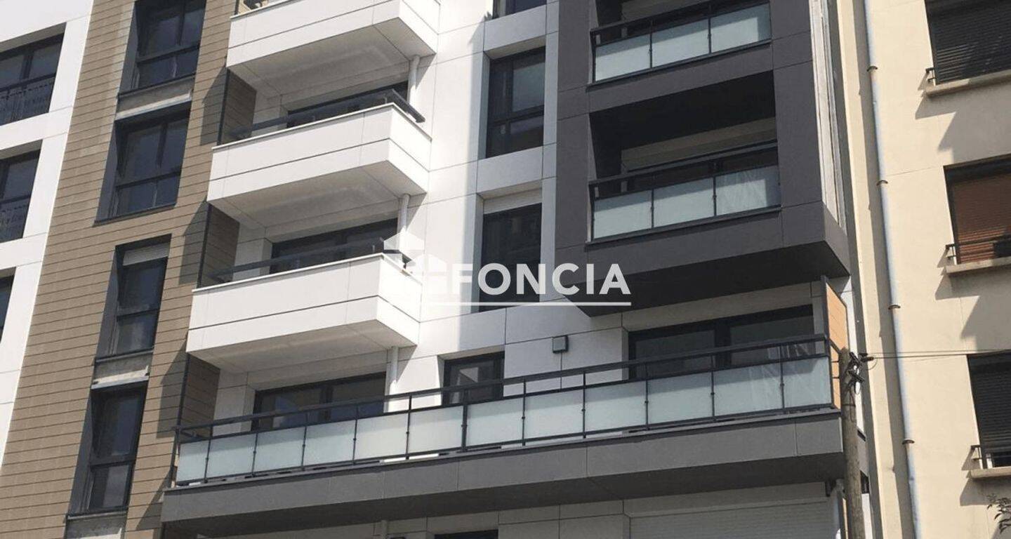 Appartement 1 pièce 28 m² · à Colombes · 28,3 m² · 724 €