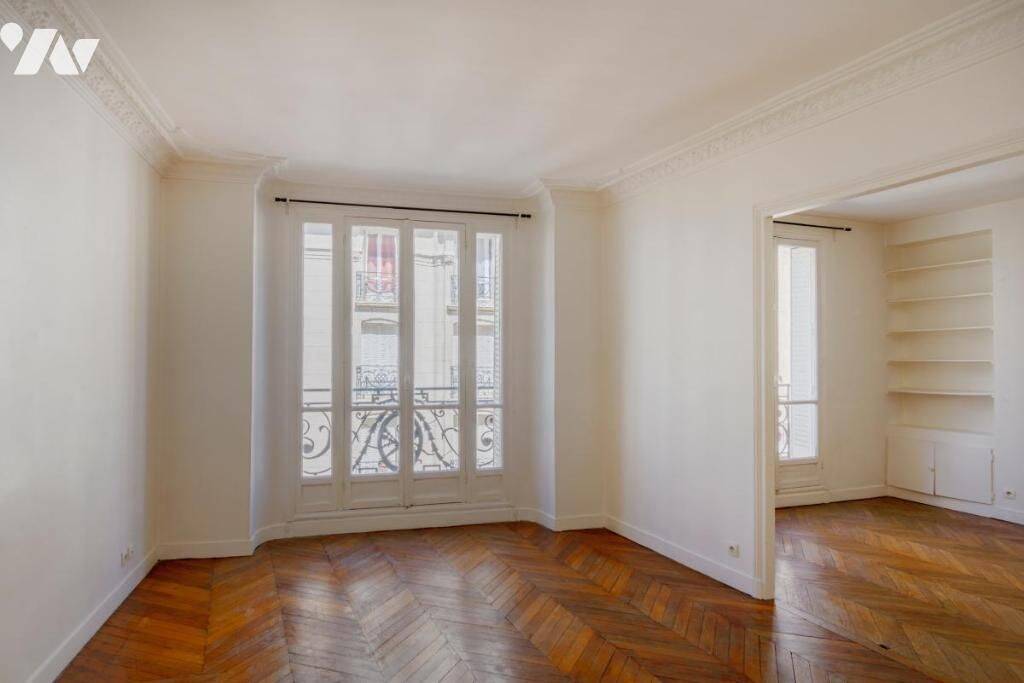 Appartement 5 pièces 101 m² · à Paris 15ème Arrondissement · 100,8 m² · 1 075 000 €