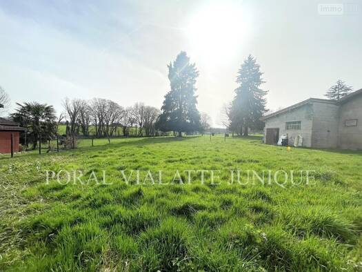 Terrain constructible à vendre 45 000 € 395 m² de terrain Druillat 01160