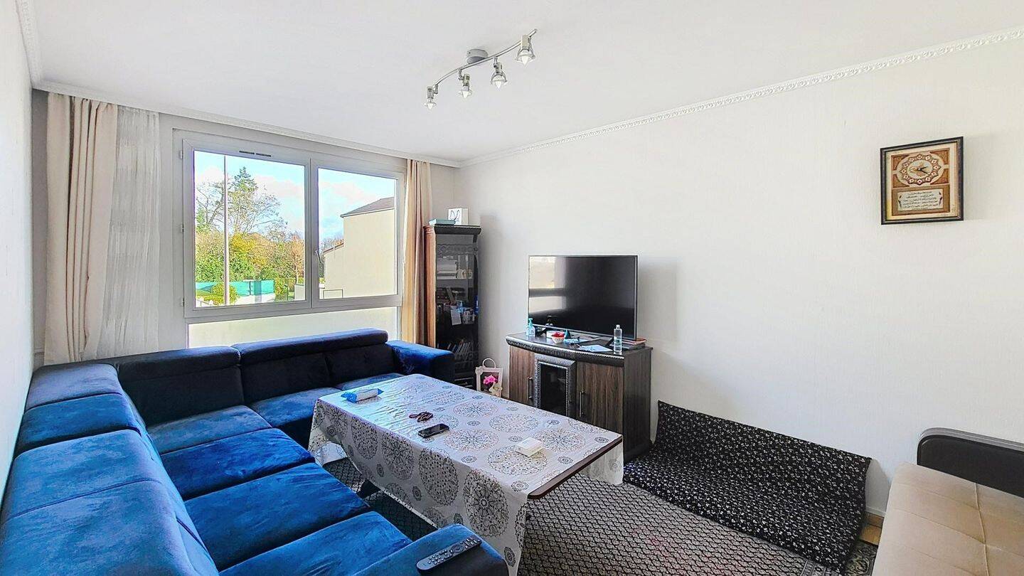 Maison 8 pièces 137 m² · à Thiais · 137 m² · 474 000 €