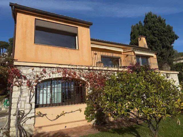 Maison 5 pièces 172 m² · à La Colle-sur-Loup · 171,7 m² · 1 495 000 €