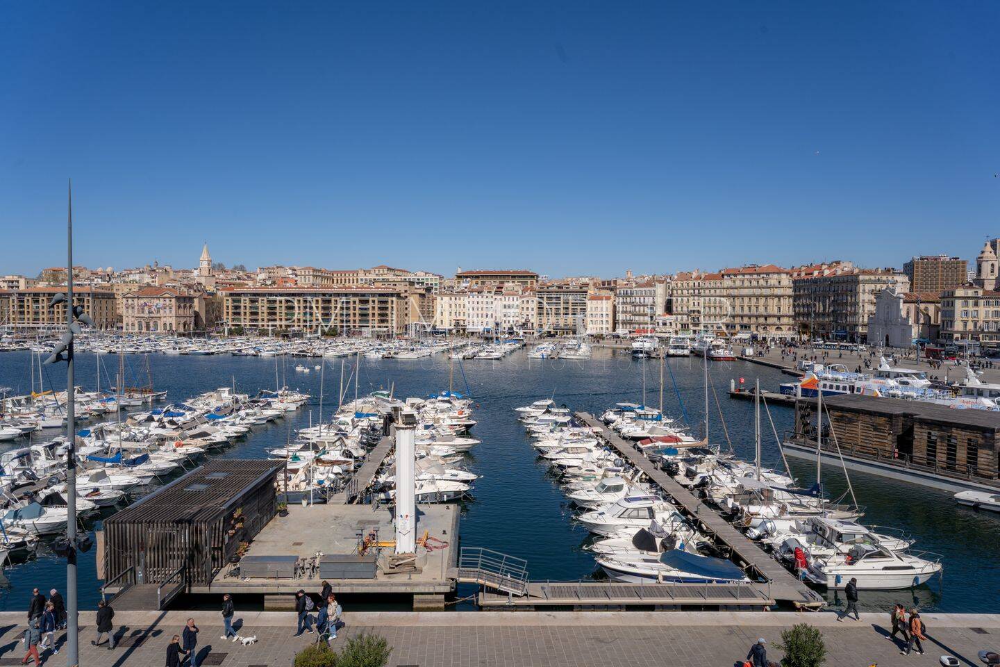 Appartement 5 pièces 143 m² · à Marseille 1er Arrondissement · 143 m² · 775 000 €