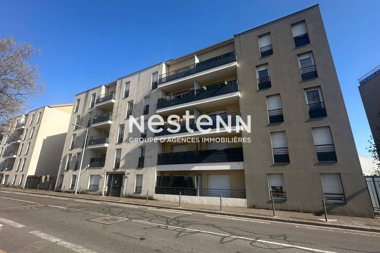 Appartement 3 pièces 60 m² · à Vénissieux · 60 m² · 170 000 €
