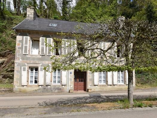 Maison à vendre 99 900 € 4 pièces 3 chambres 95 m² 240 m² de terrain Plouigneau 29650