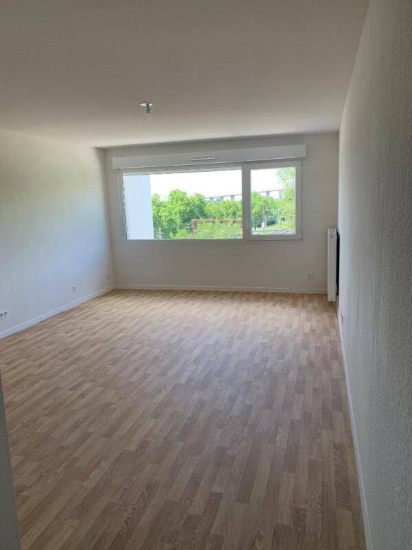Appartement 1 pièce 31 m² · à Lormont · 31 m² · 573 €/mois