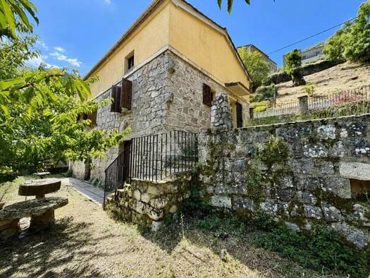 Maison à vendre 189 000 € 4 pièces 150 m² 827 m² de terrain Zoza 20112