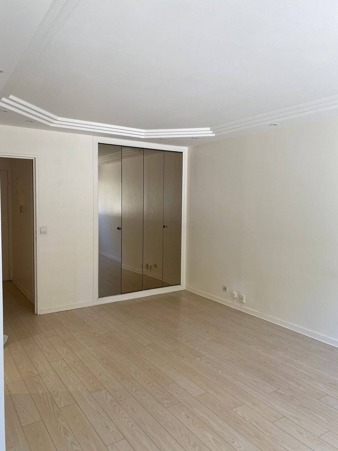 Appartement 1 pièce 36 m² · à Paris 12ème Arrondissement · 35,9 m² · 1 241 €