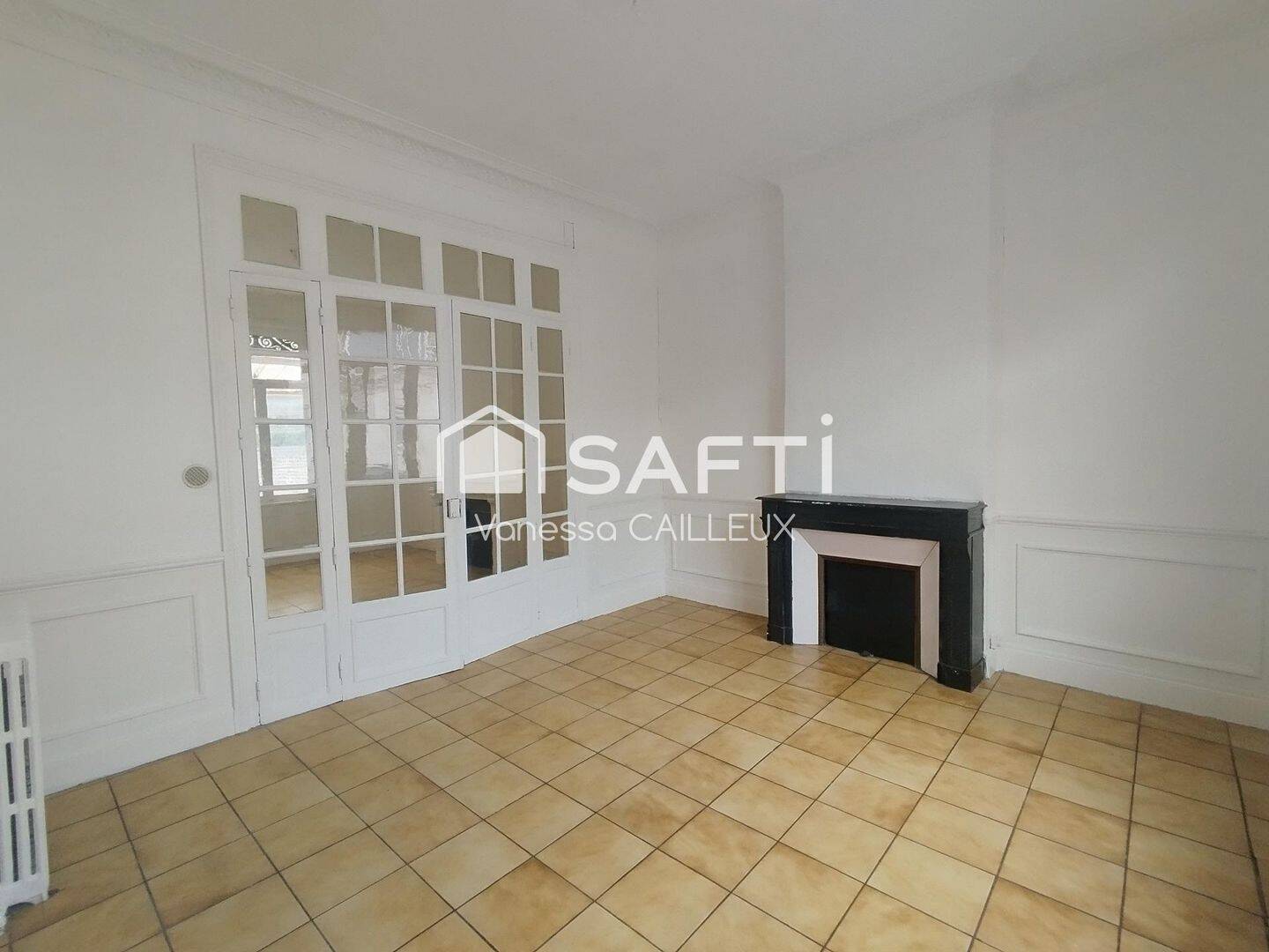 Maison 5 pièces 130 m² · à La Fère · 130 m² · 90 000 €