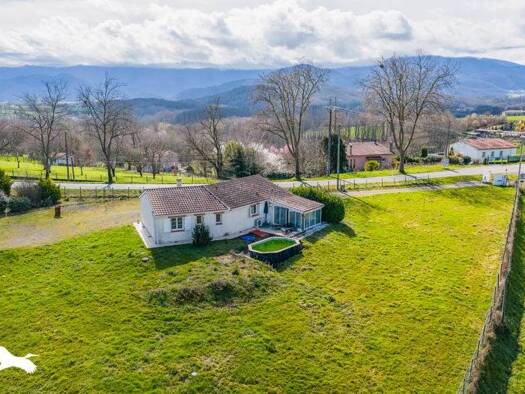 Maison de plain-pied à vendre 234 950 € 4 pièces 3 chambres 95 m² 3 356 m² de terrain Montespan 31260