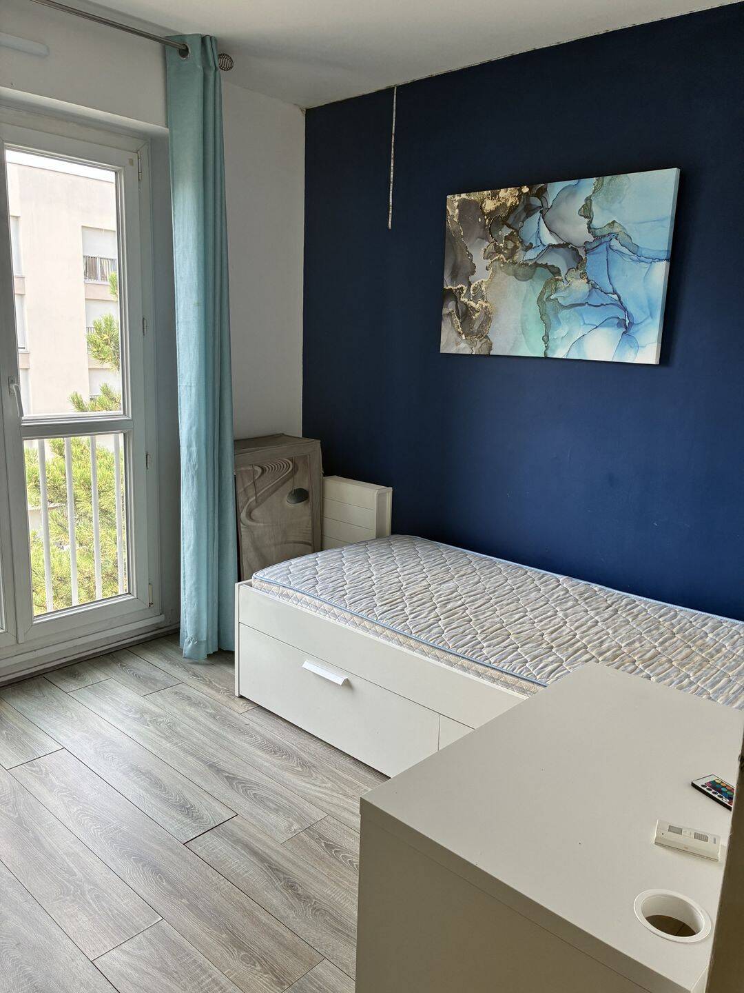 1 pièce 9 m² · à Les Ulis · 9,1 m² · 413 €