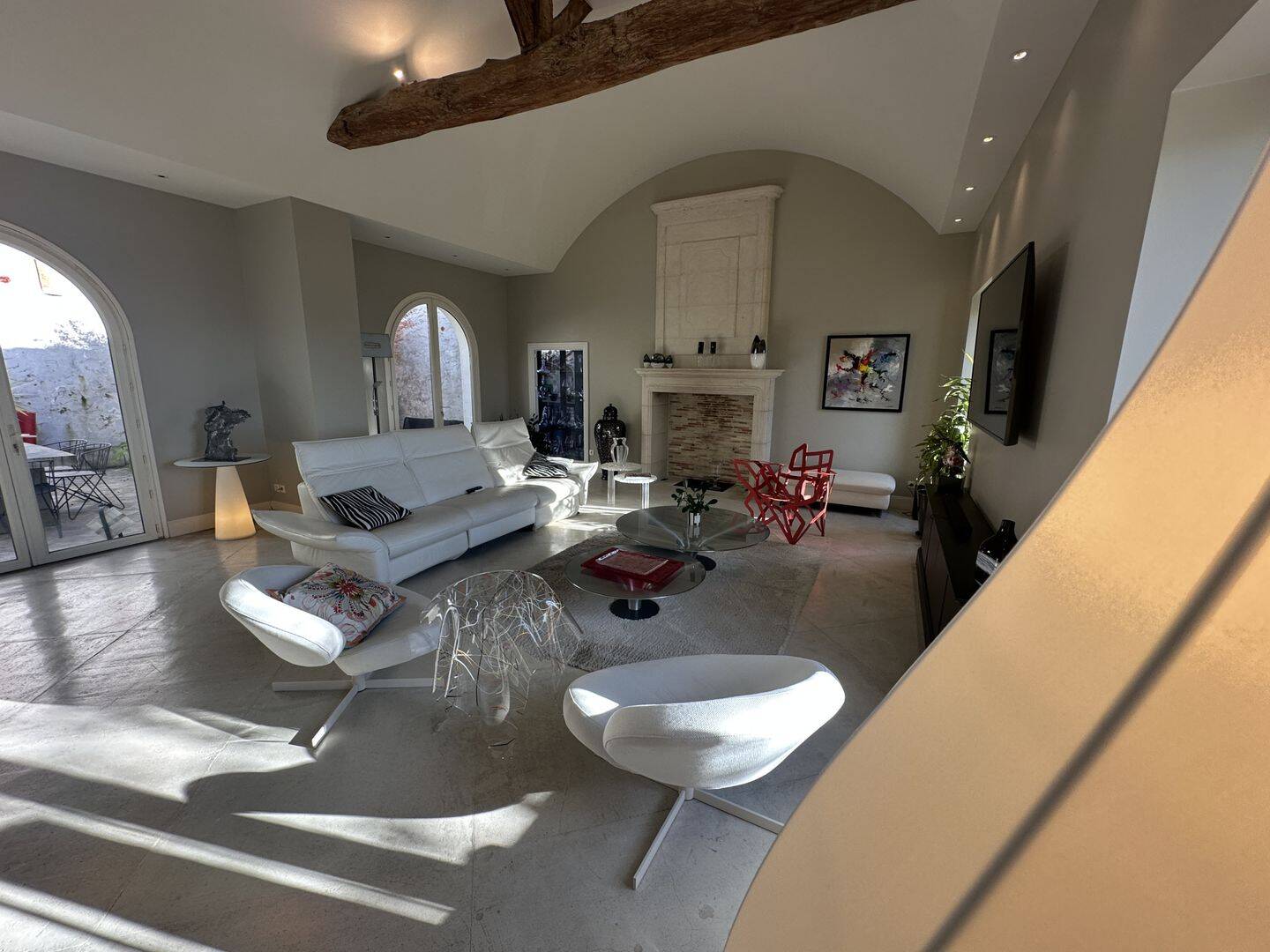 Maison 6 pièces 215 m² · à Angoulême · 215 m² · 560 000 €