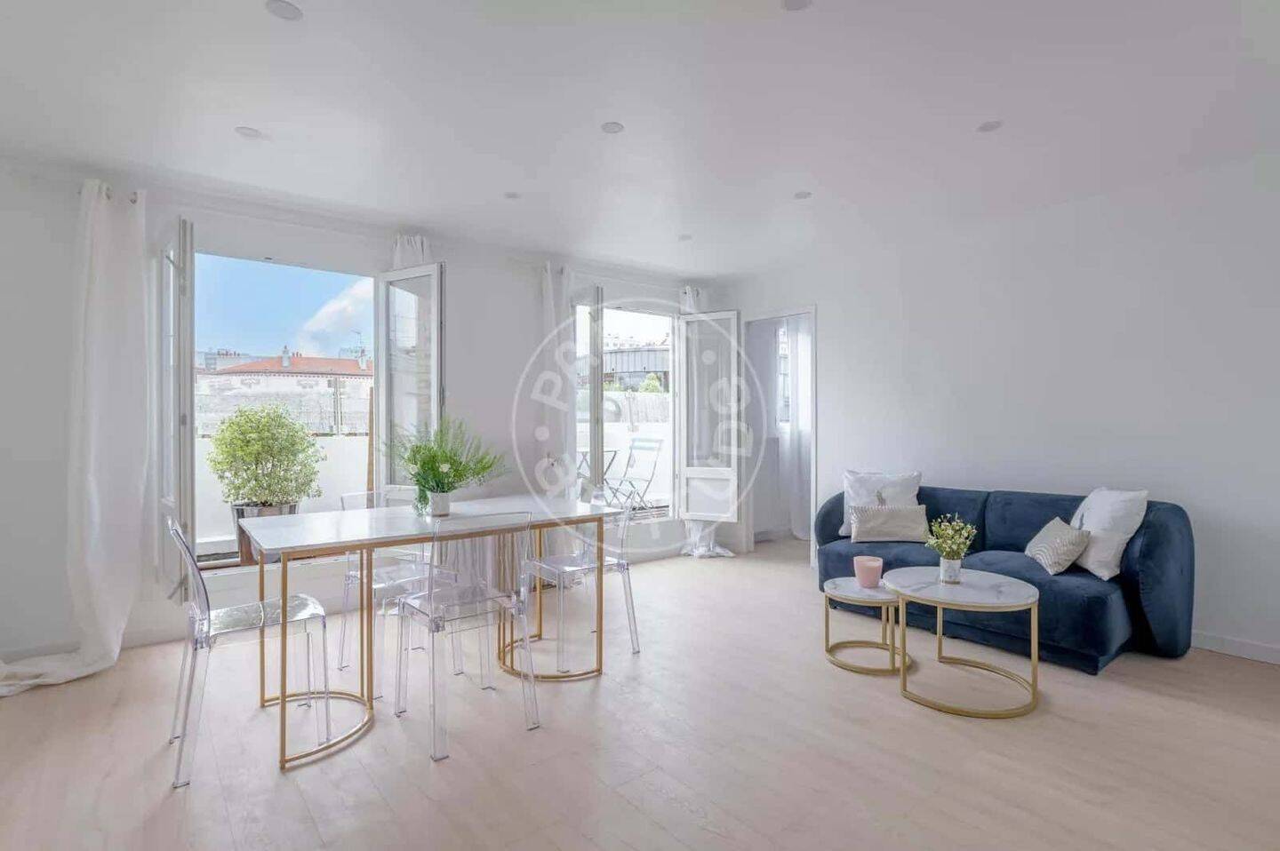 Appartement 1 pièce 43 m² · à Paris 15ème Arrondissement · 43 m² · 1 898 €