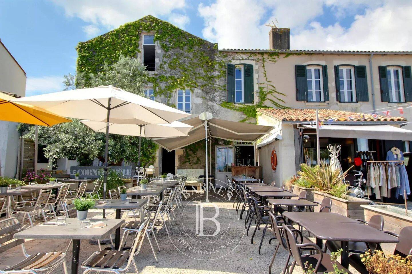 Maison 16 pièces 620 m² · à La Flotte · 620 m² · 4 620 000 €