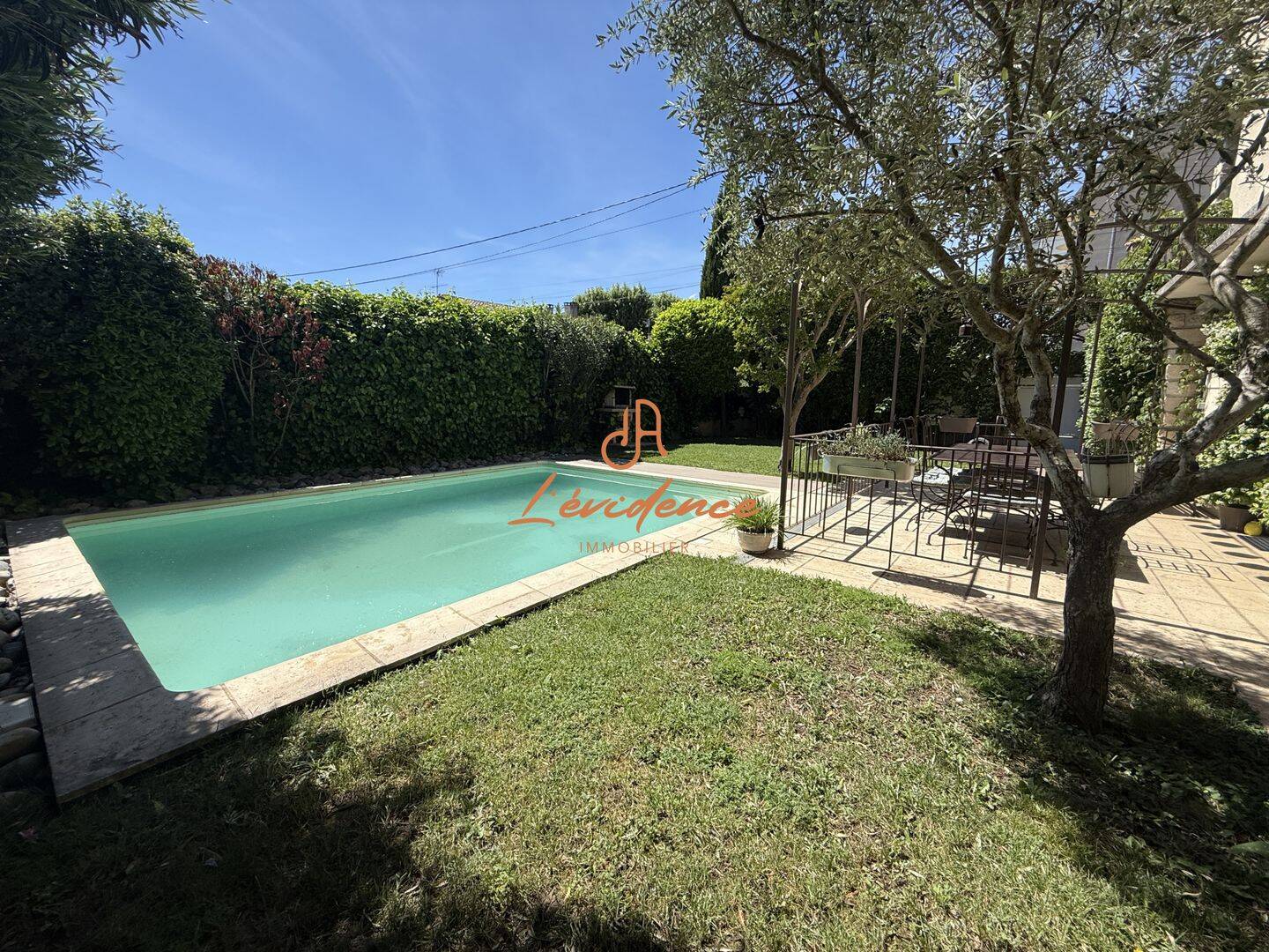 Maison 7 pièces 174 m² · à Montélimar · 174 m² · 369 000 €