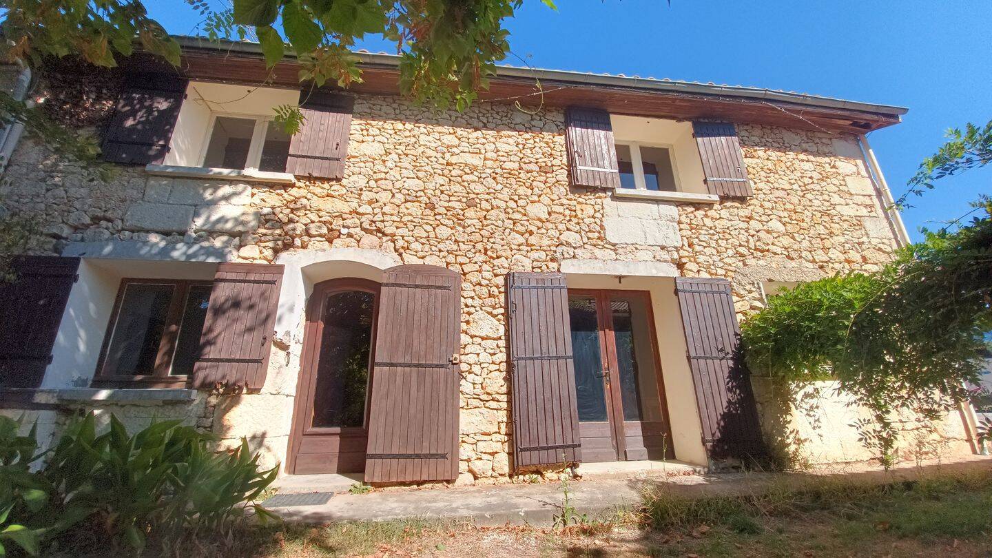 Maison 5 pièces 158 m² · à Orignolles · 158 m² · 167 777 €