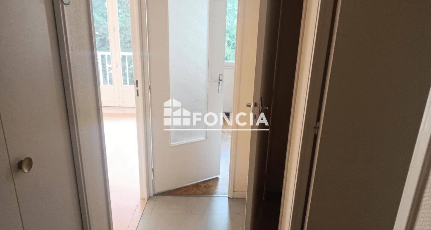 Appartement 1 pièce 29 m² · à Hérouville-Saint-Clair · 28,6 m² · 416 €/mois