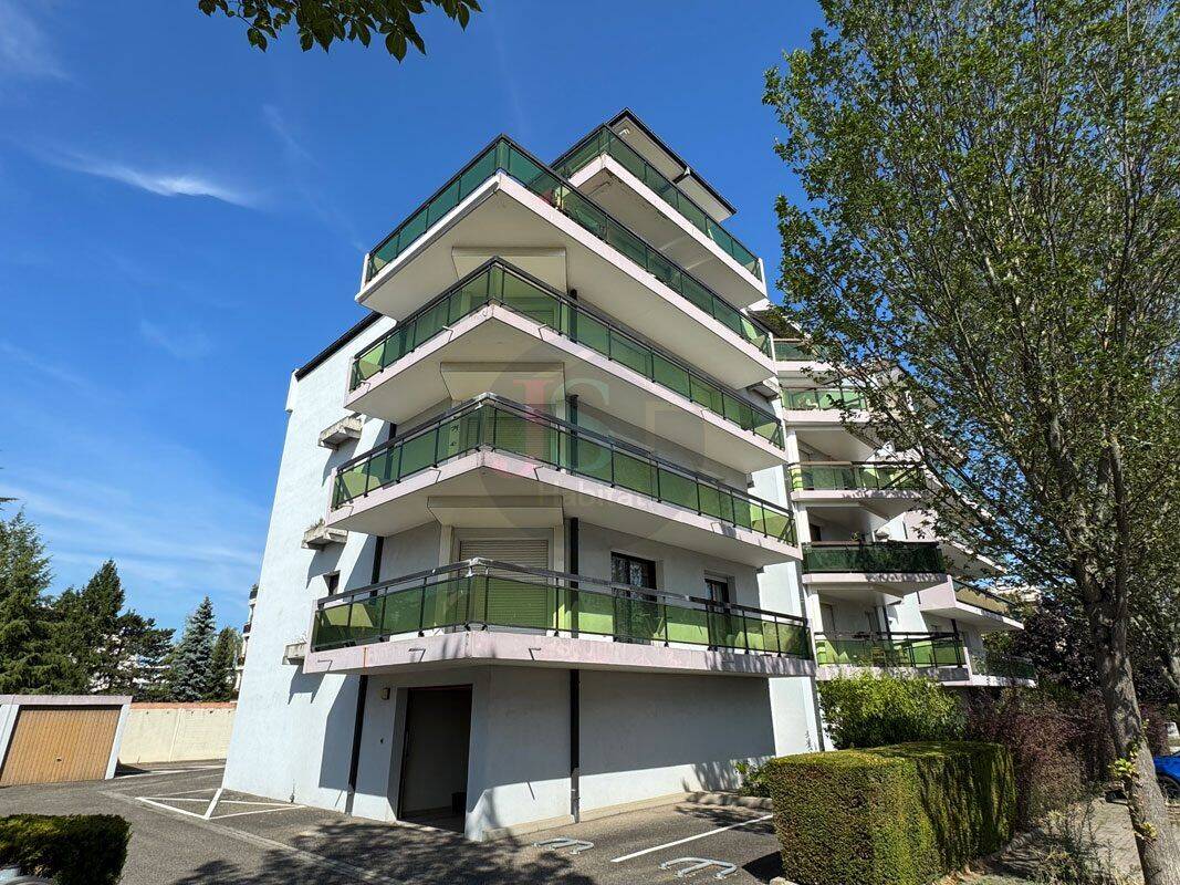 Appartement 4 pièces 88 m² · à Souffelweyersheim · 88 m² · 296 800 €