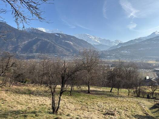 Terrain constructible à vendre 560 000 € 2 028 m² de terrain Ouest et Nord Passy 74190