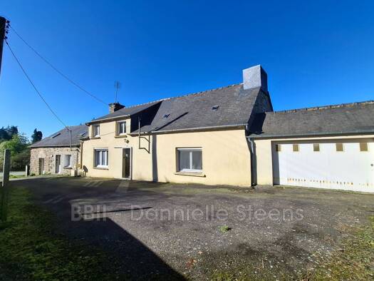 Maison à vendre 119 000 € 10 pièces 7 chambres 216 m² 1 510 m² de terrain Saint-Connan 22480