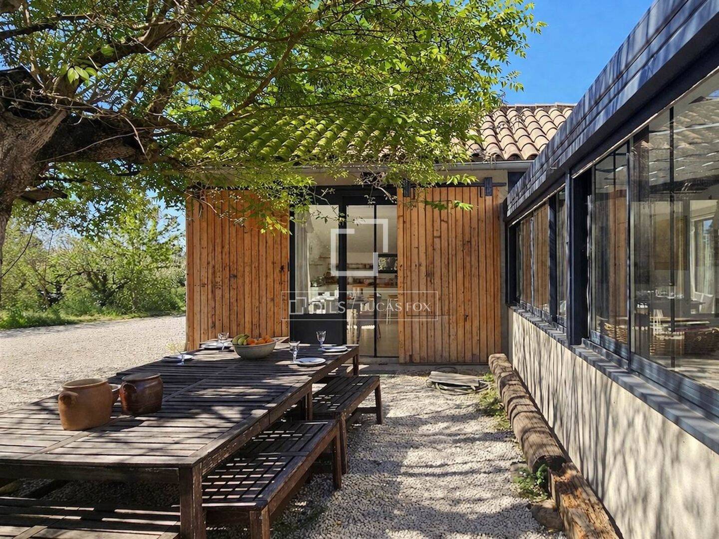 Maison 7 pièces 210 m² · à L'Isle-sur-la-Sorgue · 210 m² · 680 000 €
