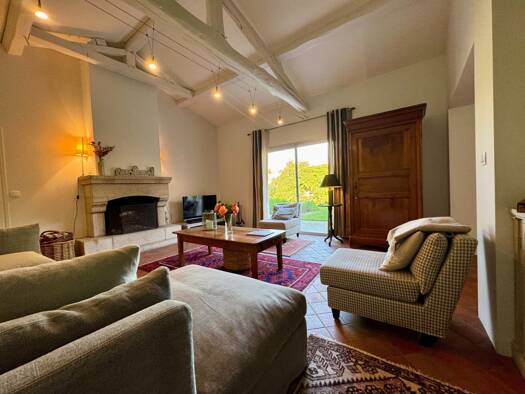 Local commercial à vendre 417 000 € 270 m² de surface de vente Quartiers Est Sud Montaigu 85600