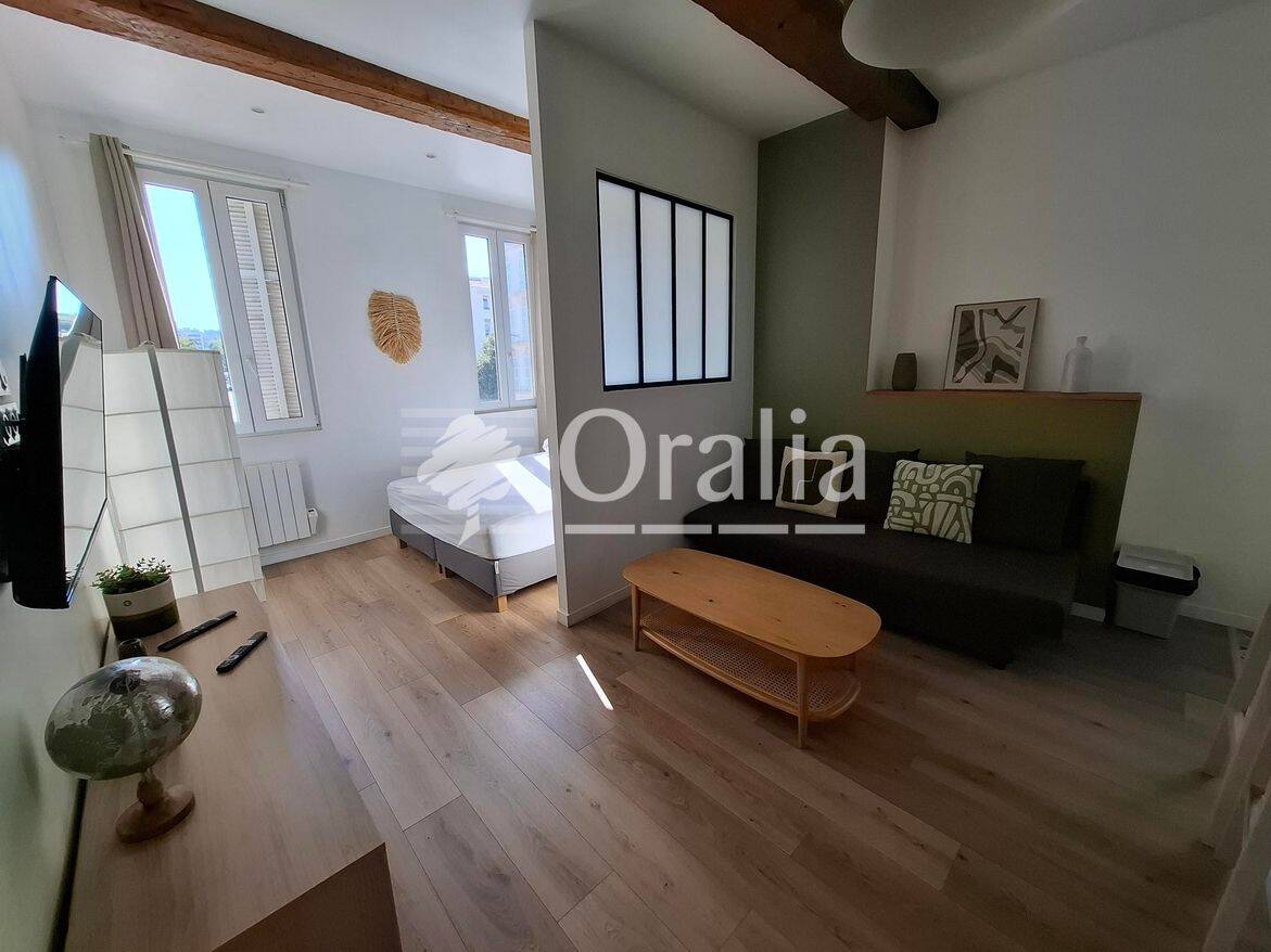 Appartement 1 pièce 25 m² · à Marseille 1er Arrondissement · 24,8 m² · 680 €