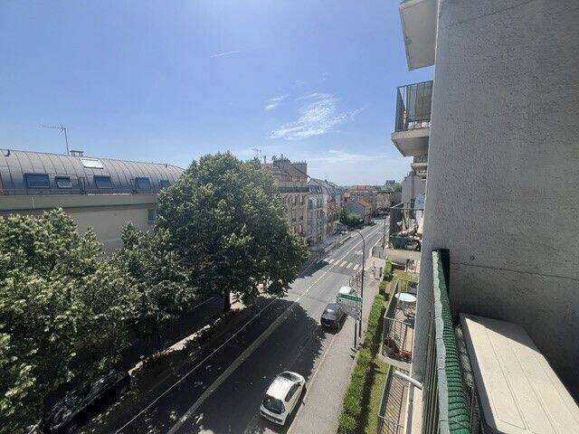 Appartement 5 pièces 80 m² · à Alfortville · 79,5 m² · 1 890 €